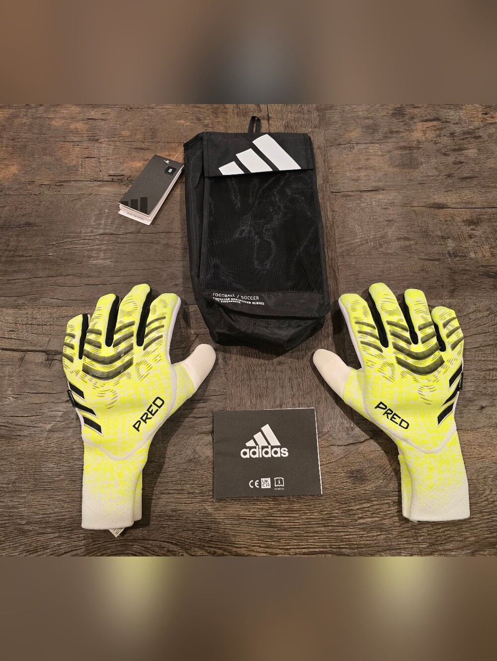 ADIDAS PREDATOR GL PRO FS SOCCER GOALIE GLOVES